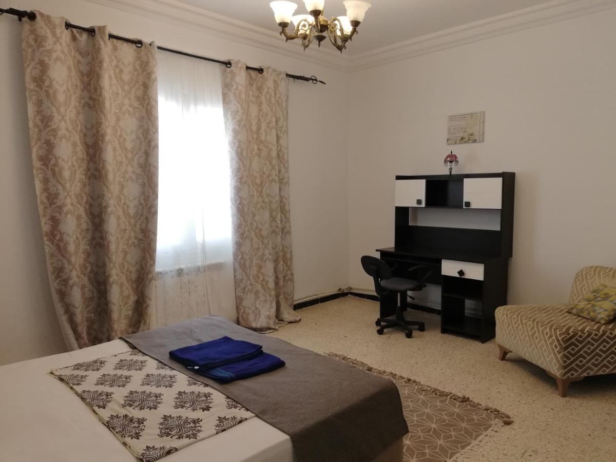 Residence Debbabi Sans Coupure D'Eau Monastir Exterior foto