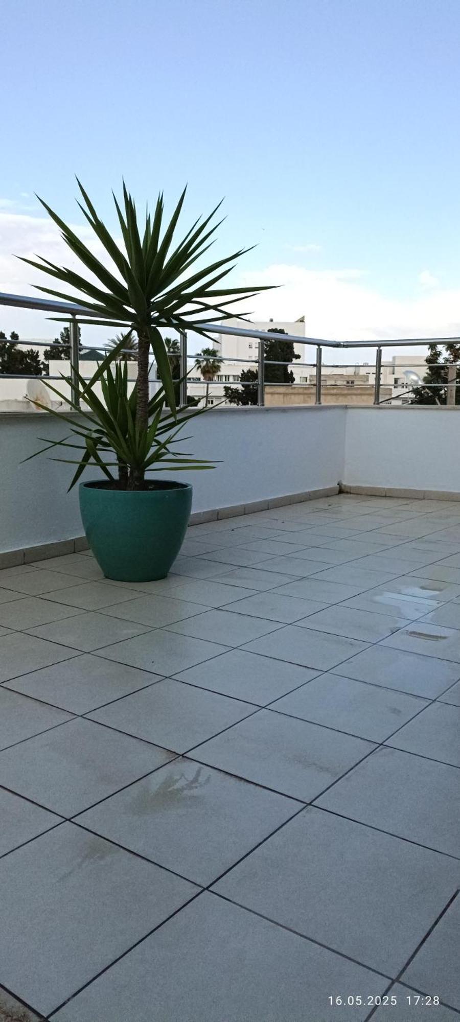 Residence Debbabi Sans Coupure D'Eau Monastir Exterior foto
